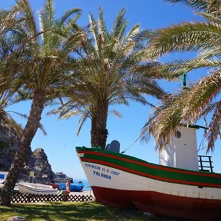 Apartamento Acogedor Con 3 Piscinas En Primera Linea De Playa Almuñécar