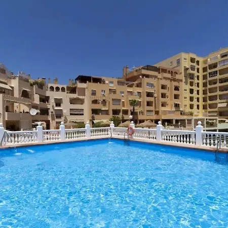 Apartamento Acogedor Con 3 Piscinas En Primera Linea De Playa *